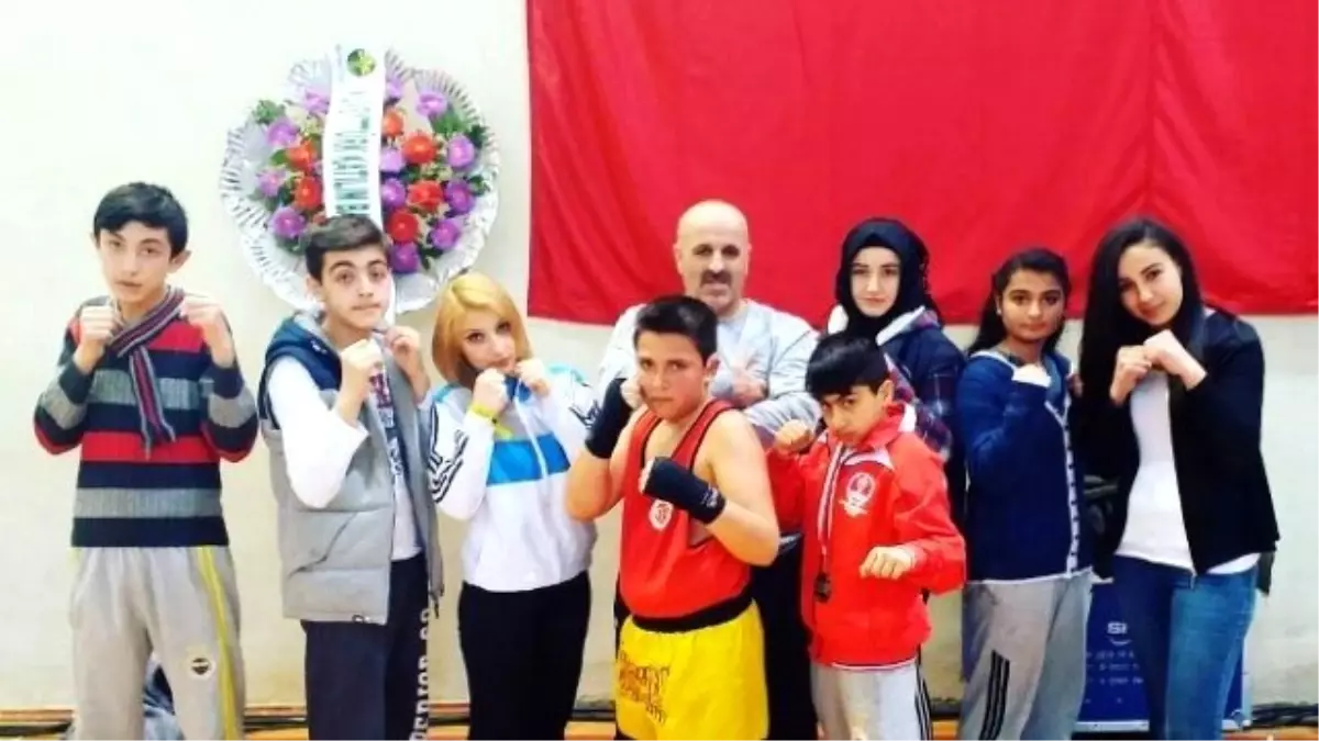 Kırşehir Belediyesi Sporcularının Başarısı