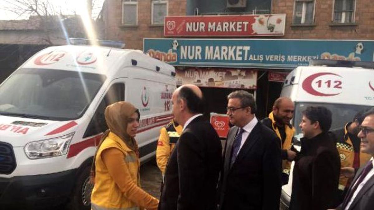 Sağlık Bakanı Müezzinoğlu Cizre\'de Temaslarda Bulundu (2)