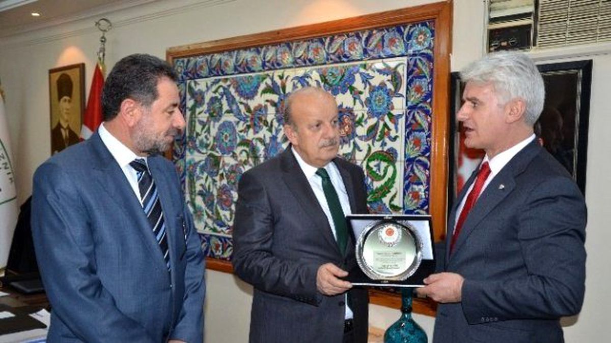 Şahin\'den Teşkilatlara Ödül