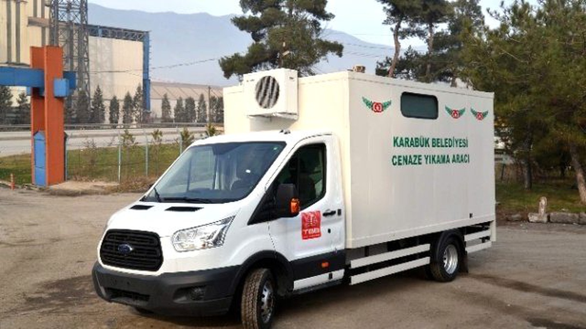 TBB\'den Karabük Belediyesi\'ne Cenaze Yıkama Aracı