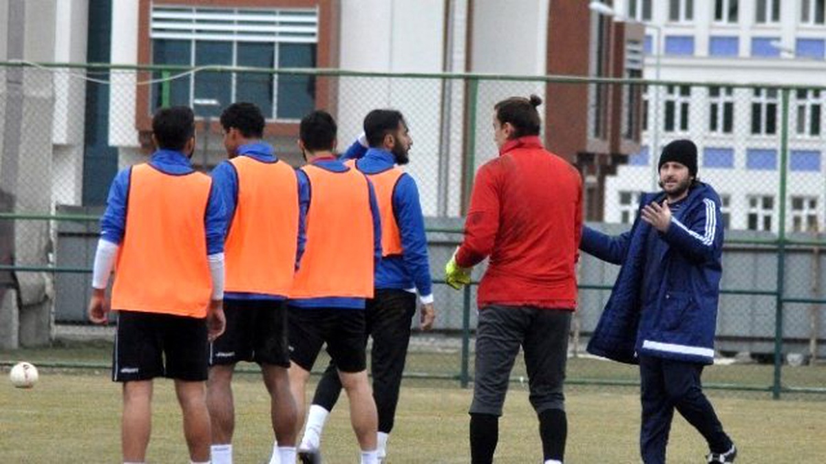 Tekke: "Taraftarlarımızın Desteğiyle Galip Gelmek İstiyoruz"