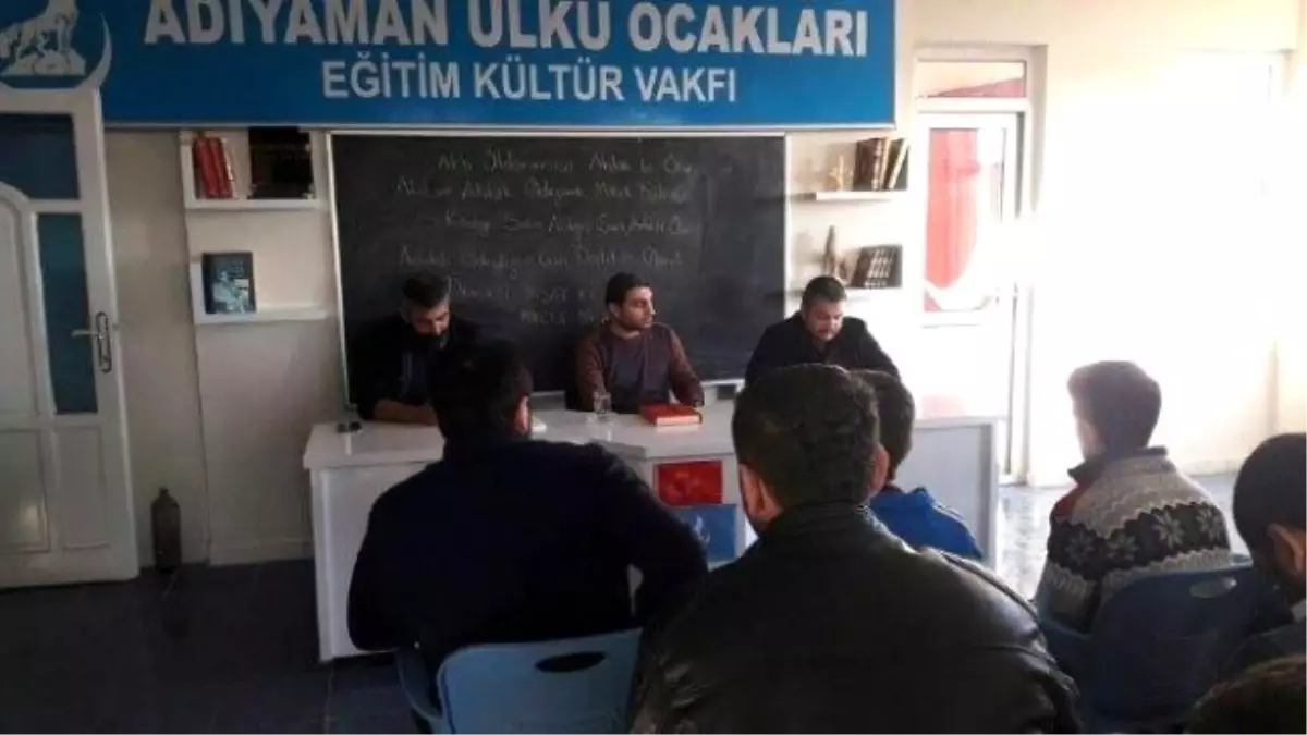 Ülkücüler Şehitler İçin Kur\'an-ı Kerim Okudu