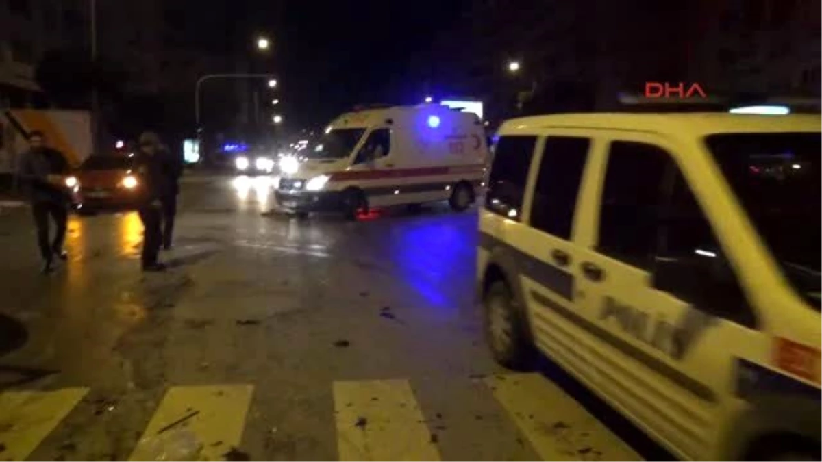 Antalya\'da Aynı Noktada İki Kaza: 7 Yaralı
