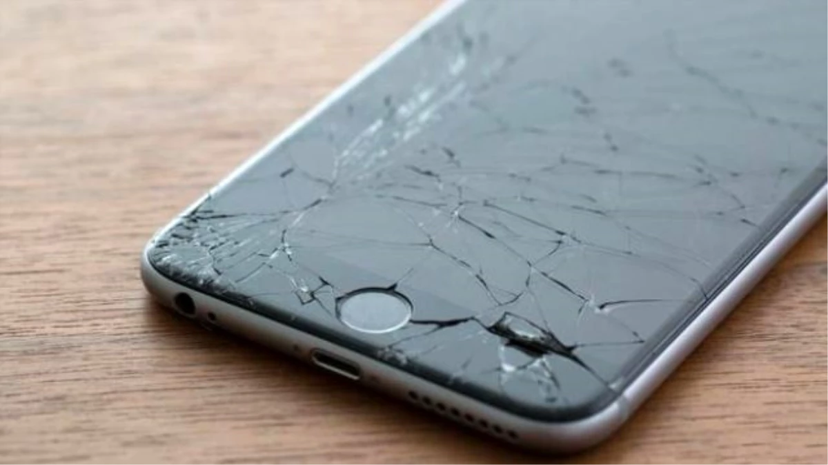 Apple Bozuk iPhone\'ları Parasıyla Geri Alıyor