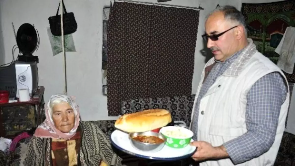 Belediyenin Evde Bakım Hizmetleri Devam Ediyor