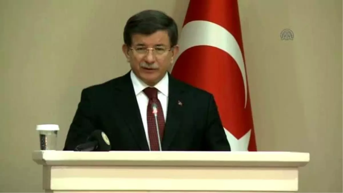 Davutoğlu, Türk İş Adamları ile Değerlendirme Toplantısına Katıldı