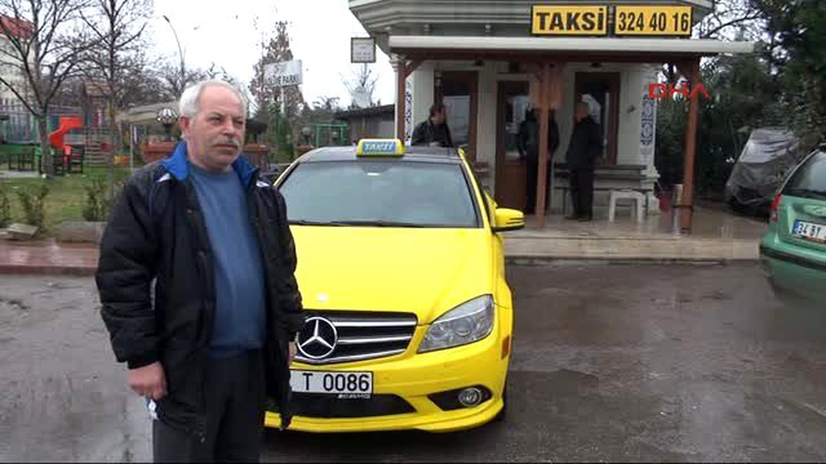 Kocaeli - Mercedes\'i Taksi Yaptı, Kazancını İkiye Katladı