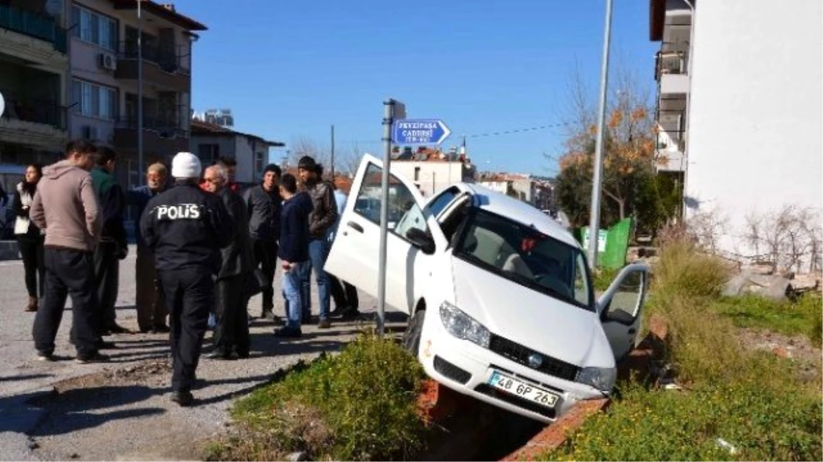 Ortaca\'da Trafik Kazası; 1 Yaralı