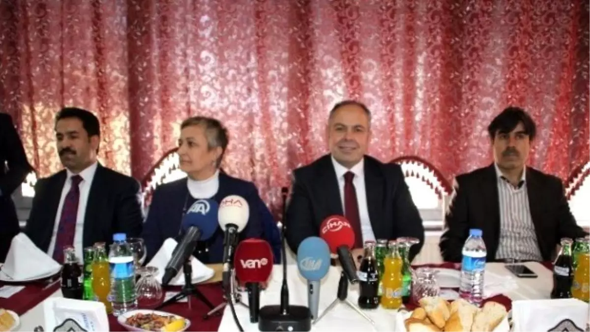 AK Parti Milletvekillerinin Hakkari Ziyareti