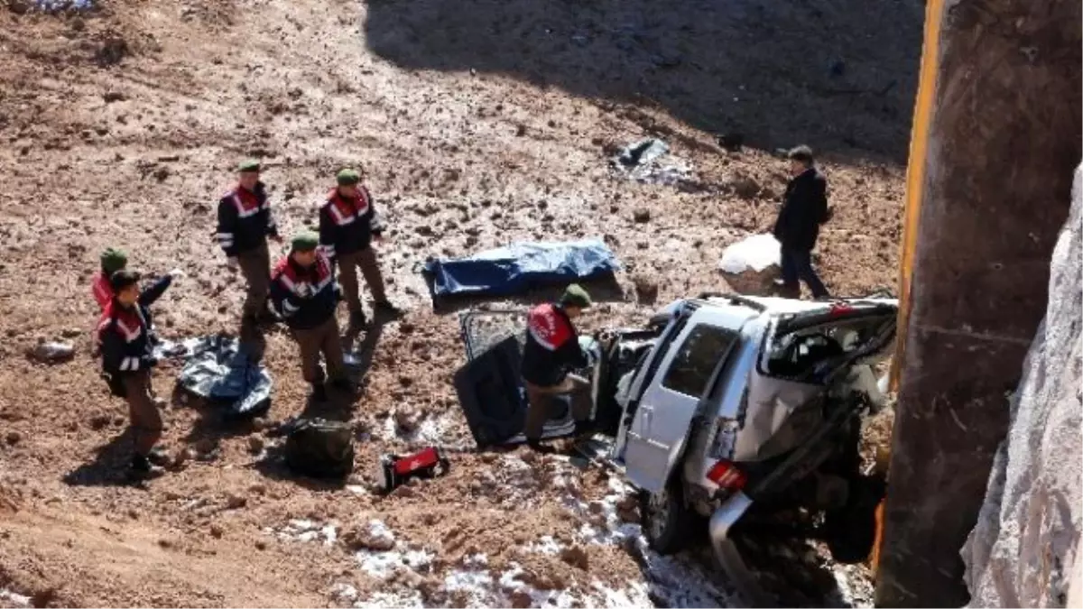 Ankara-konya Yolunda Kaza: 3 Ölü