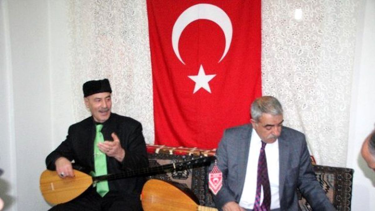 Aşıklar Bilecik\'te Erzurumlularla Buluştu
