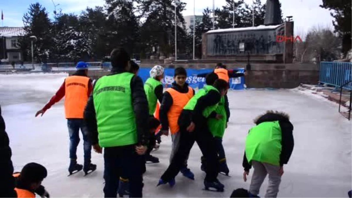 Erzurum-Süs Havuzunda Patenci Yetiştiriyor