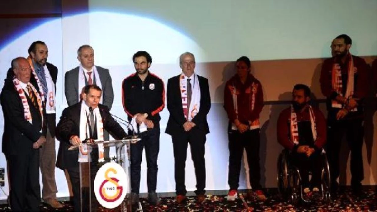 Galatasaray Camiası \'Tek Bilek Tek Yürek\' Kampanyası İçin Buluştu