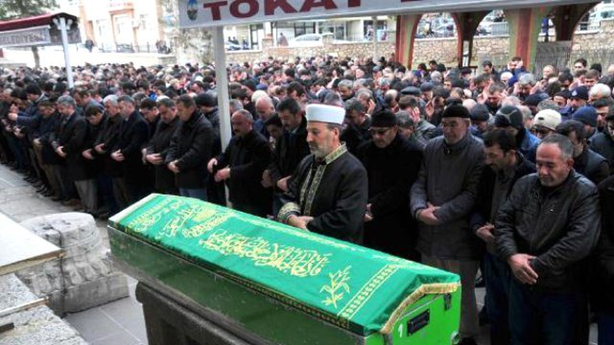 İki Arkadaşı Aynı Kaza Ayırdı