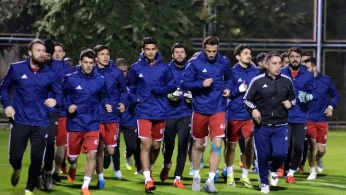 Mersin İdmanyurdu, Galatasaray Maçı Hazırlıklarına Başladı