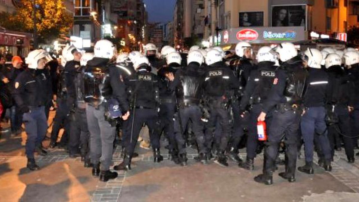 Operasyonların Durdurulmasını İsteyen 47 Kişi Gözaltında