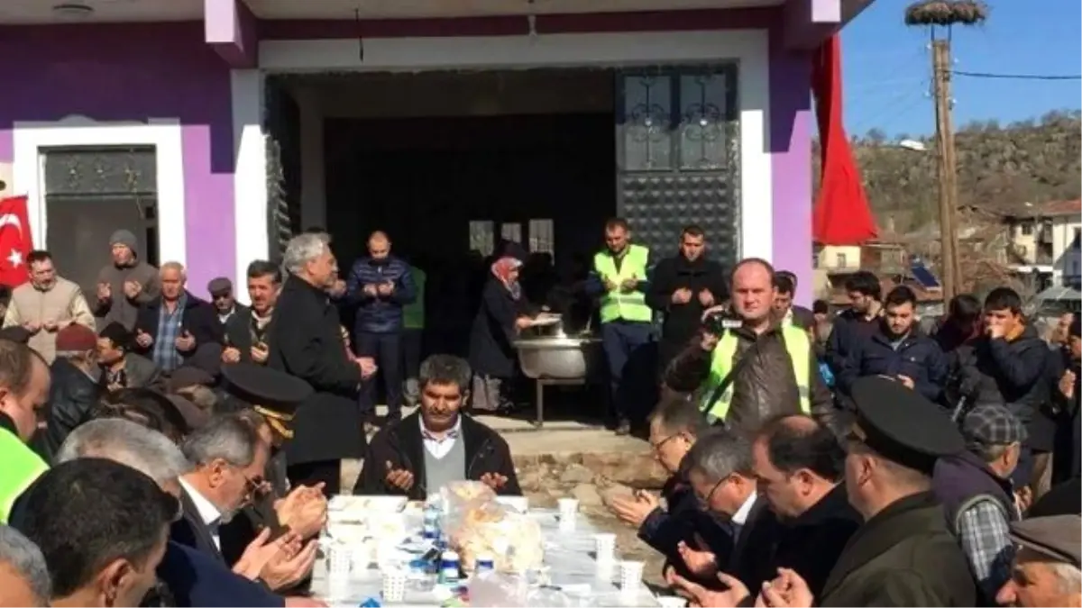 Şehit Asker İçin Mevlit Okutuldu