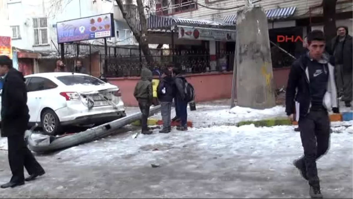 Şırnak\'ta Mobese\'ye Patlayıcı ile Saldırı