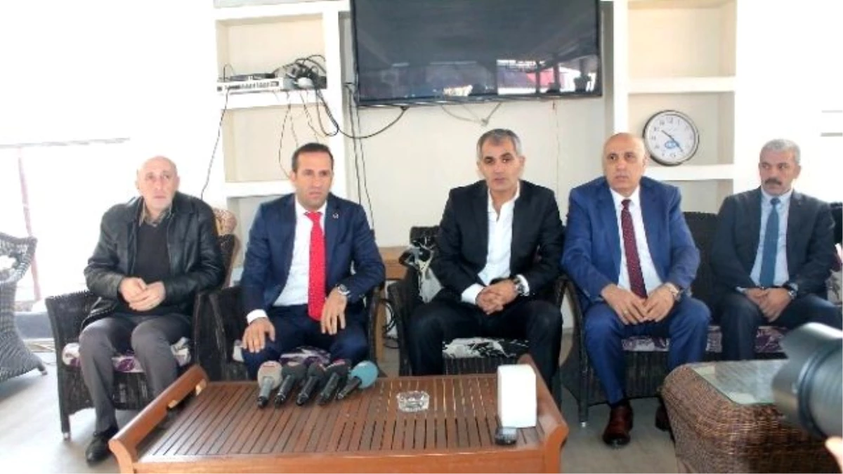 Yeni Malatyaspor\'da Yönetim Toparlanma Sözü Verdi