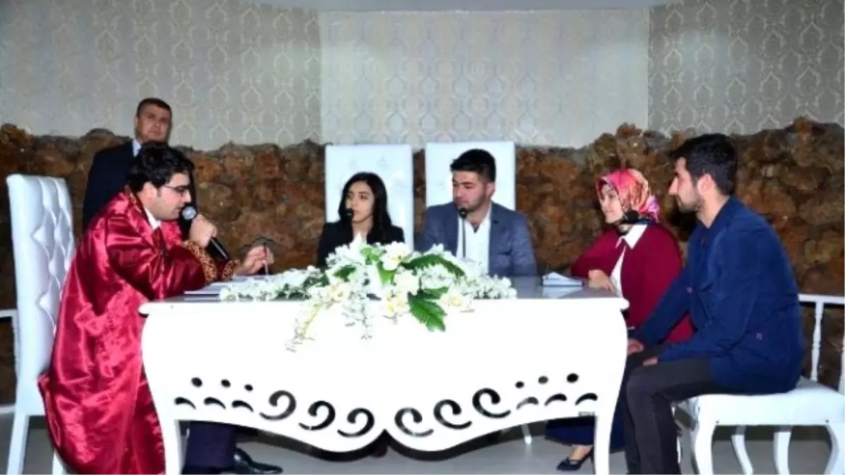 Adıyaman\'da, 2015 Yılında 2 Bin 144 Nikah Kıyıldı