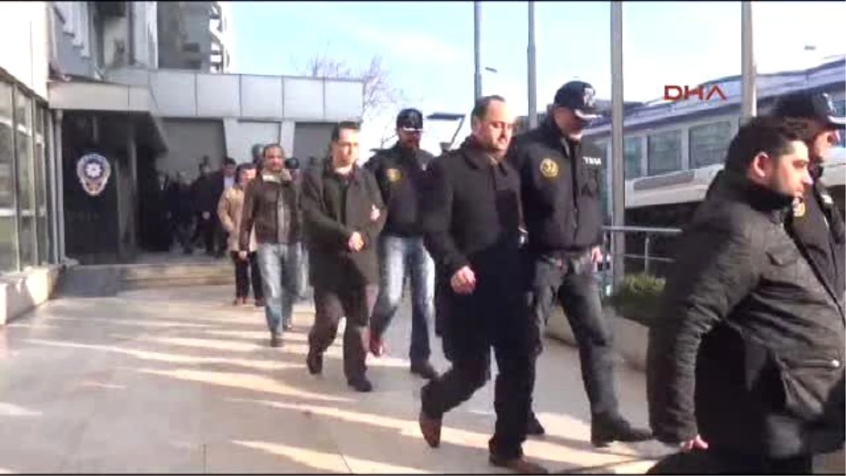 Bursa\'da \'Paralel Yapı\' Operasyonu: 20 Gözaltı