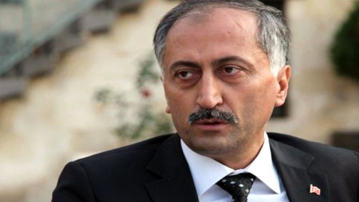 MHP\'li Erzin\'den \'Danışmanlık\' Açıklaması