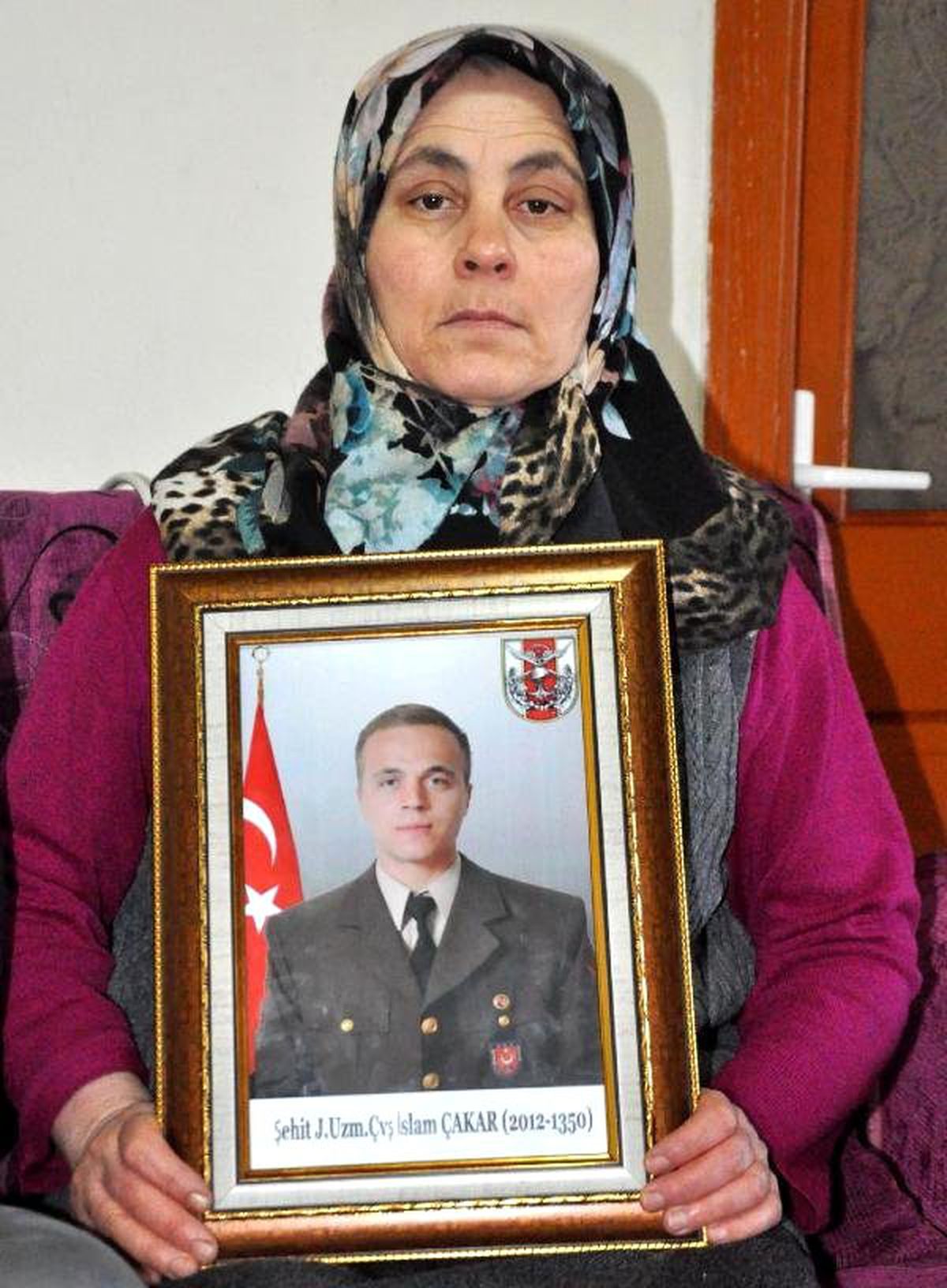 Şehit İslam Çakar\'ın Annesi: Şehitlere Üzülürken Benim de Başıma Geldi