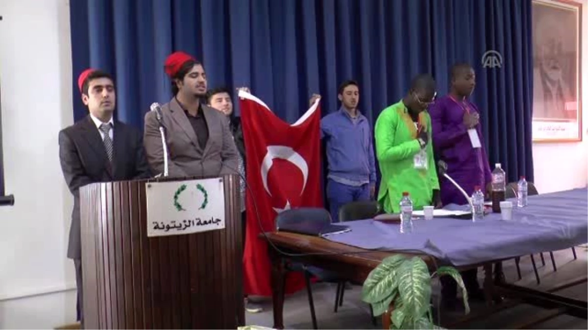 Tunus\'ta Türk Öğrenciler Ülkelerini Tanıttı