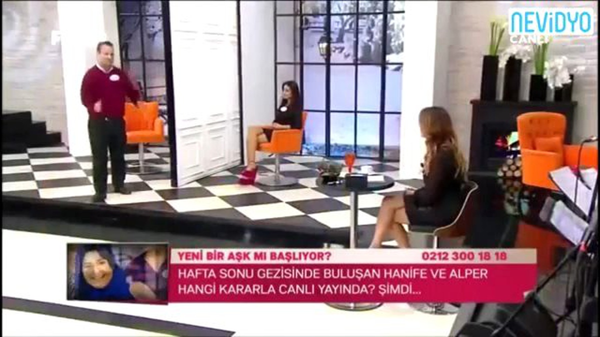 Türkiye Şehit Verdi ve Siz Burada Oynadınız"