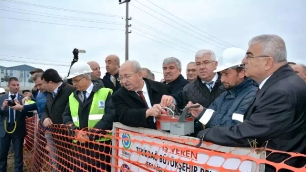 Ulaş-çayla-saray Grup Yolunun Temeli Atıldı