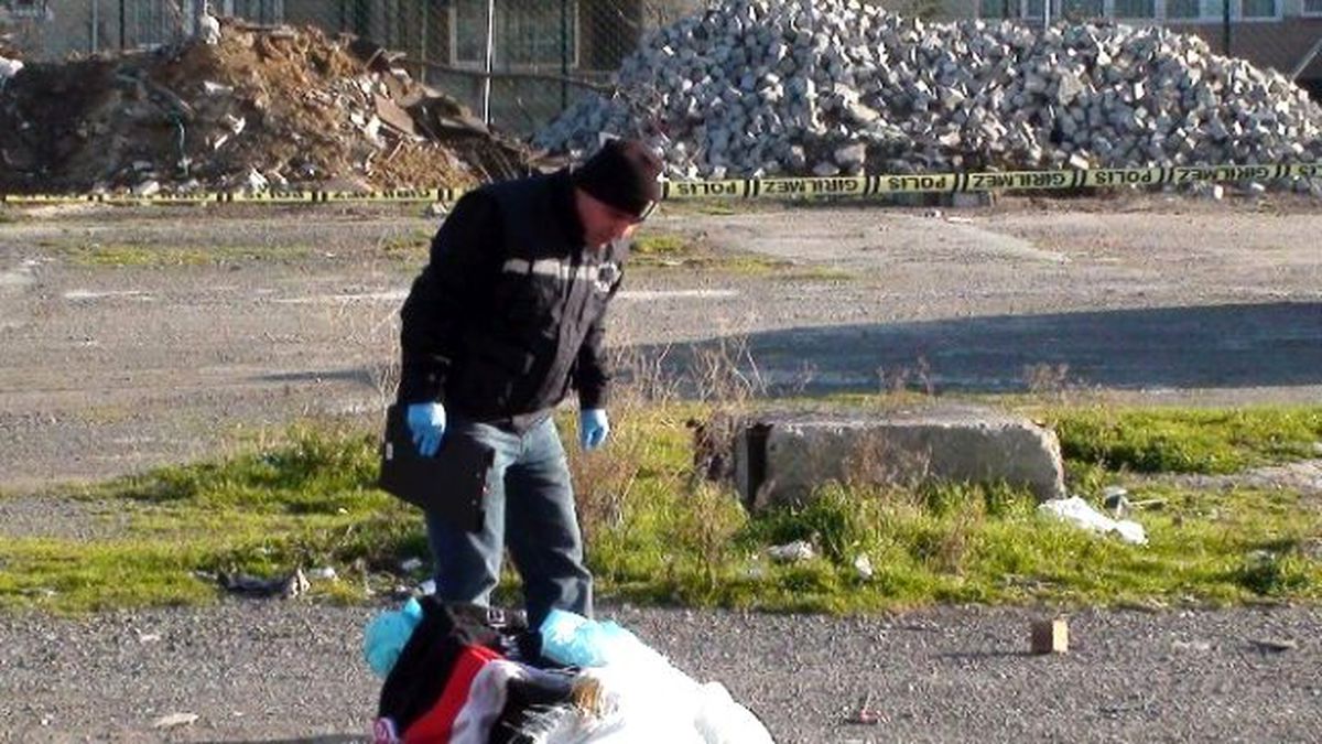 Valiz İçerisinde Parçalanmış Kadın Cesedi Bulundu