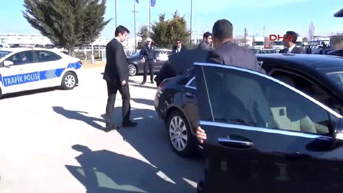 Aksaray Bakan Işık, Mercedes Benz\'in Kamyon Fabrikasının Kapasite Artırım Yatırımın Temelini Attı 1