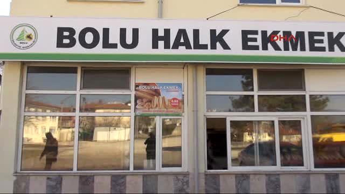 Bolu\'da 60 Kuruşluk Halk Ekmeğine Yoğun İlgi