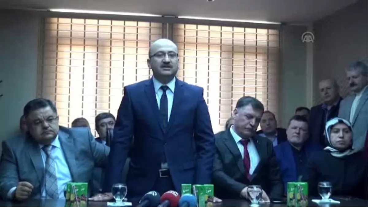 CHP\'li Belediye Başkanı AK Parti\'ye Geçti