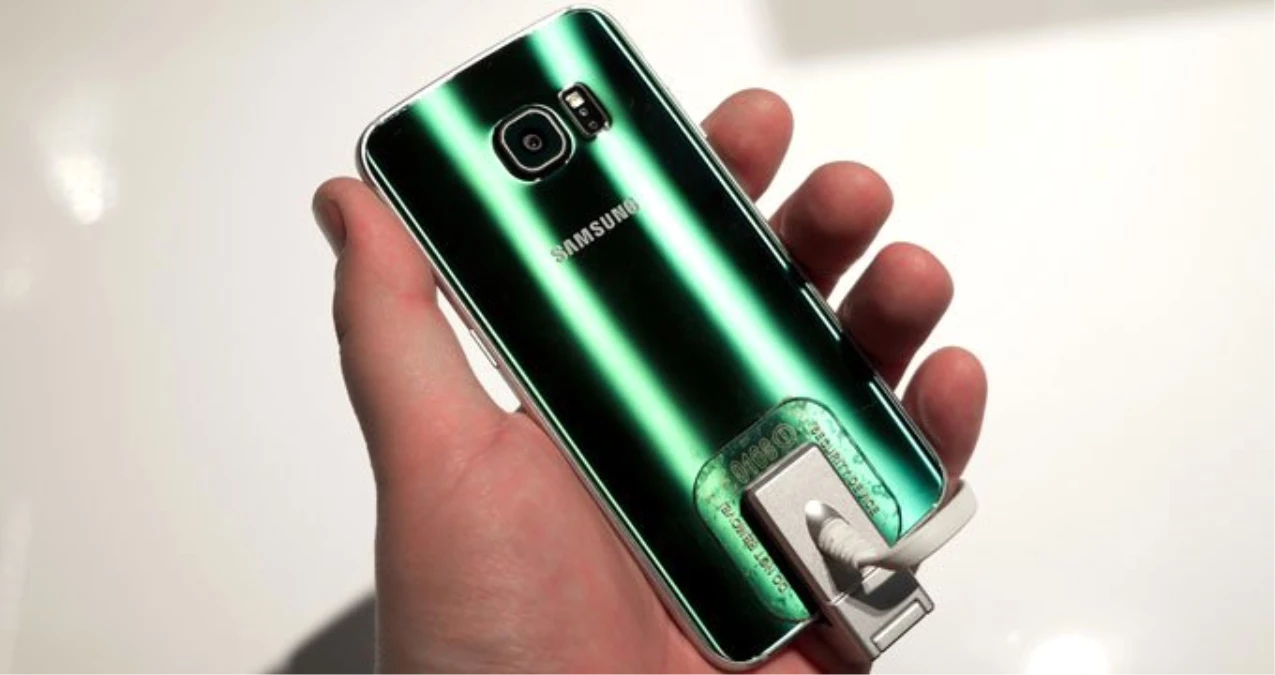 Galaxy S7\'nin Fotoğrafı İnternete Sızdı