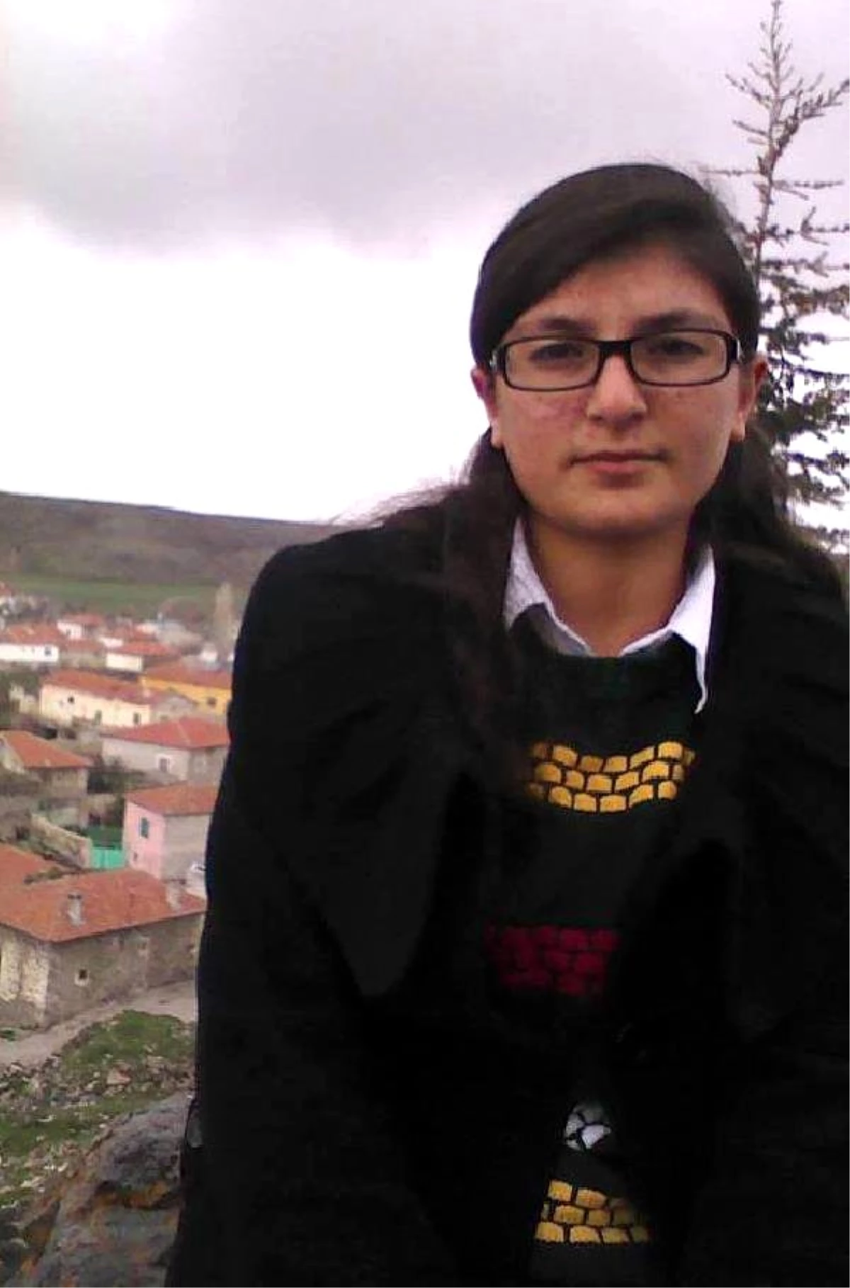 Kayseri\'de 16 Yaşındaki Kız Fare Zehiri İçerek İntihar Etti
