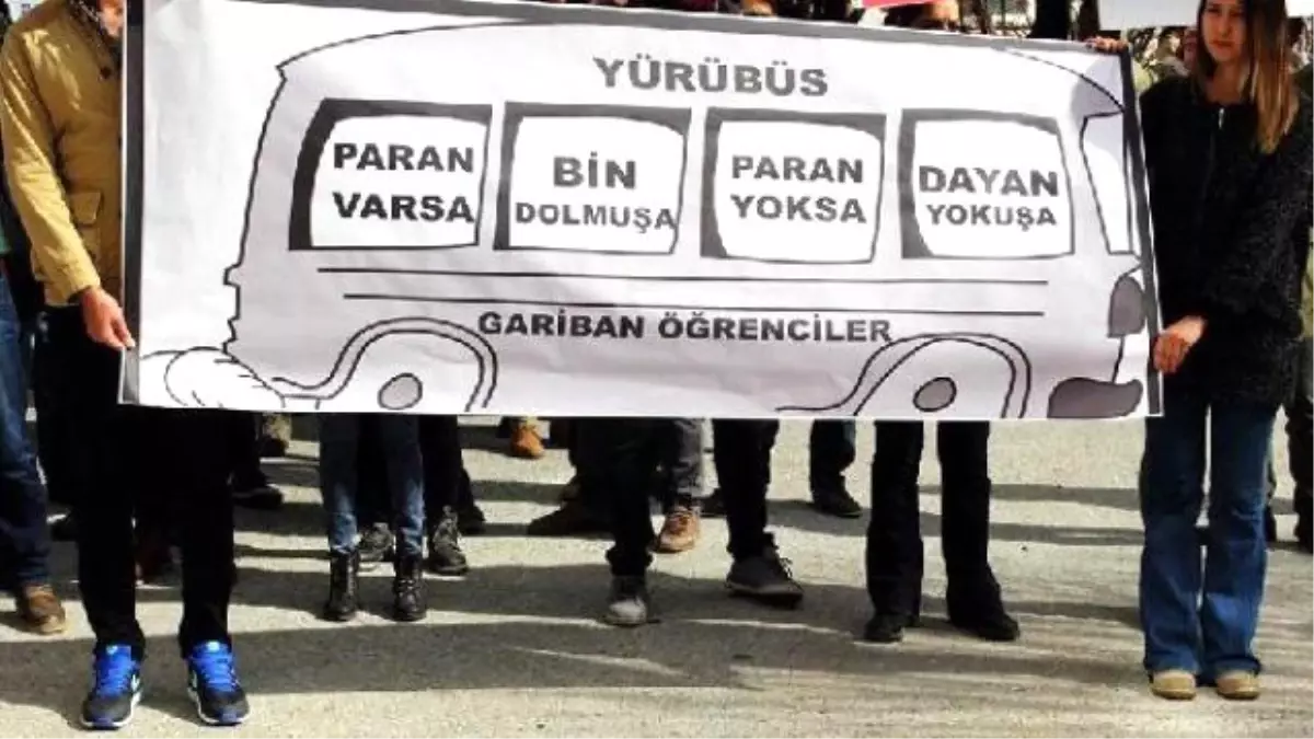 Muğla Üniversitesi\'nde Ulaşım Zammına Protesto