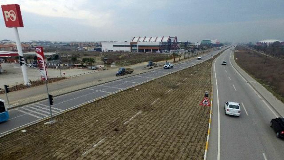 Peyzaj Çalışması Muradiye- Menemen Yolunu Süsleyecek