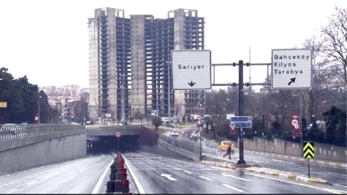 26 Yıldır Bitmeyen Otel İnşaaatı İçin Firmaya Uyarı: ya Bitirin ya da Çıkın....