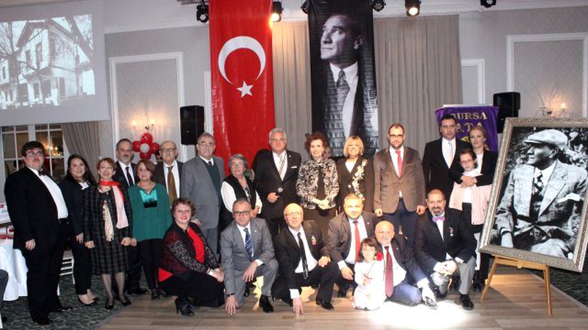Ata Lions Atatürk ve Laiklik Gecesi Düzenledi