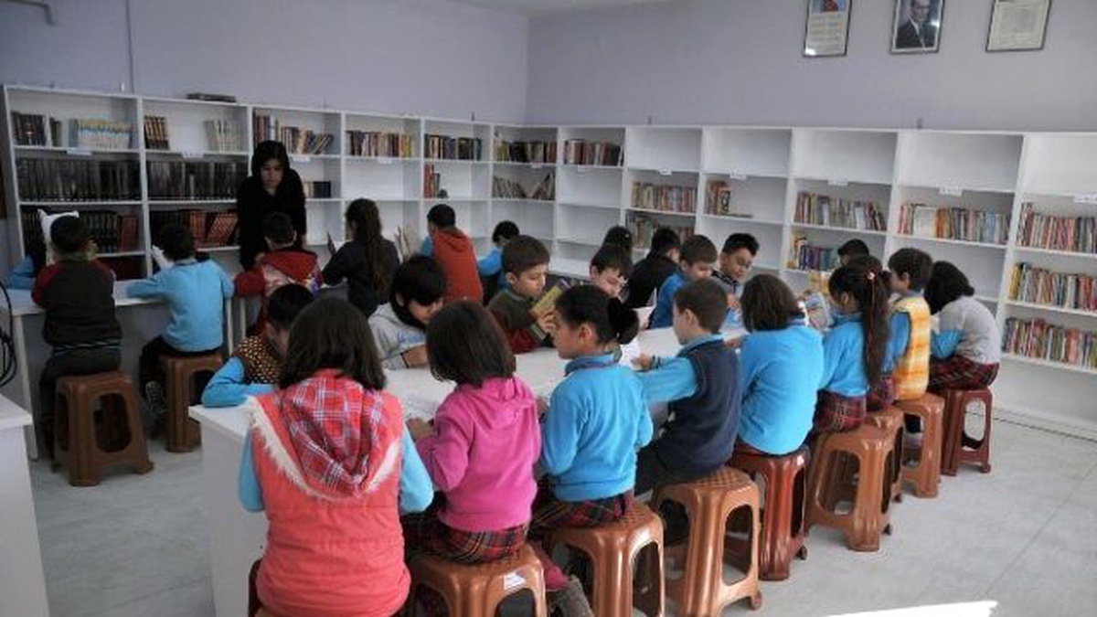 Bozüyük Belediyesi\'nin Eğitime Desteği Sürüyor