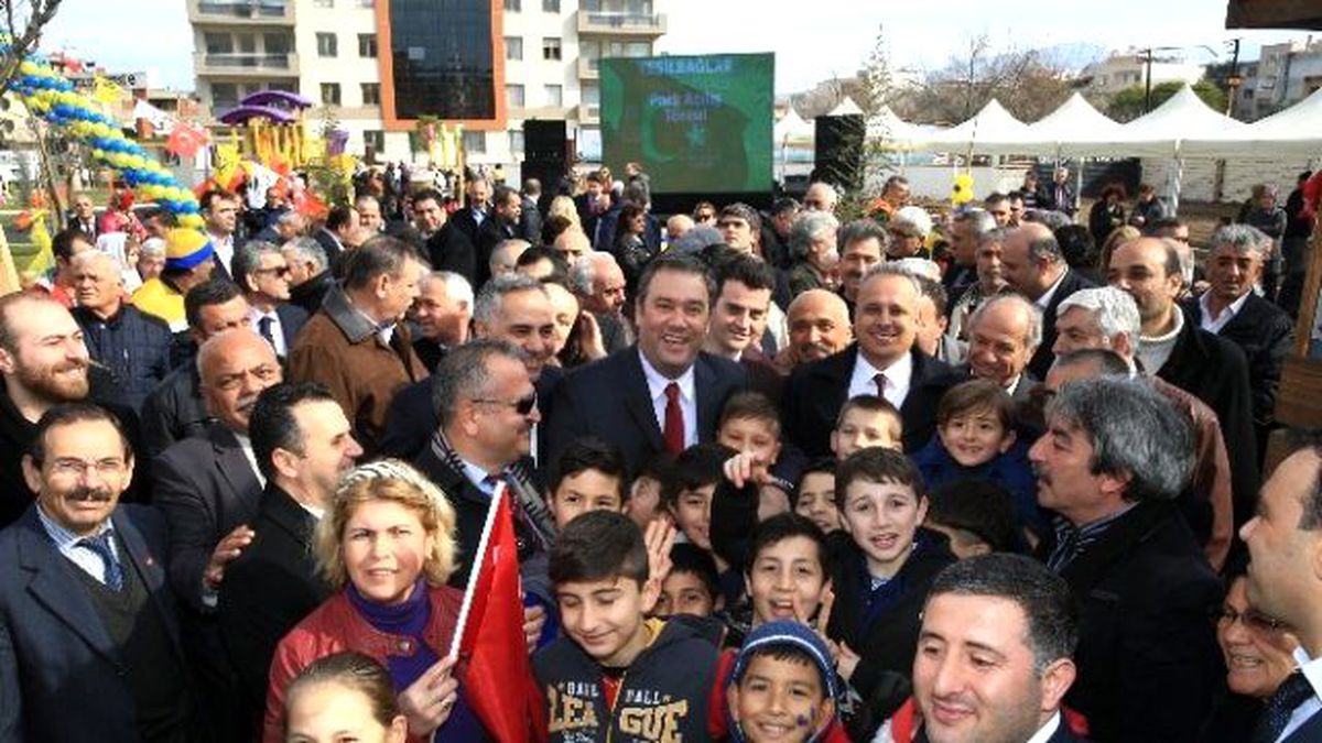 Buca\'ya 3 Bin 150 Metrekarelik Yeni Park
