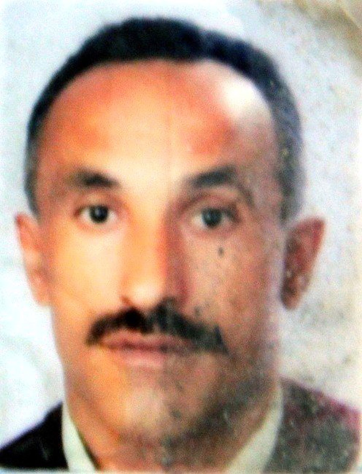 Eşiyle Barışmasına Engel Olduğunu İleri Sürdüğü Kızını Vurup İntihar Etti