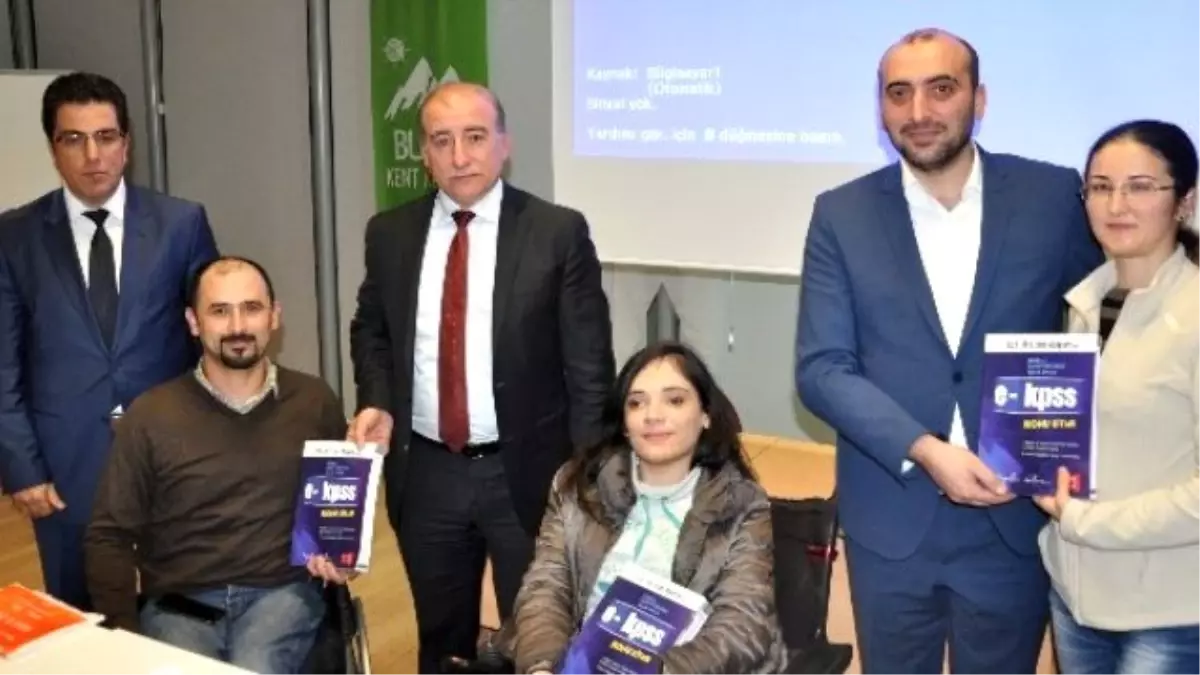 İhtiyaç Akademi\'den Engelli Memur Adaylarına Ücretsiz Kitap