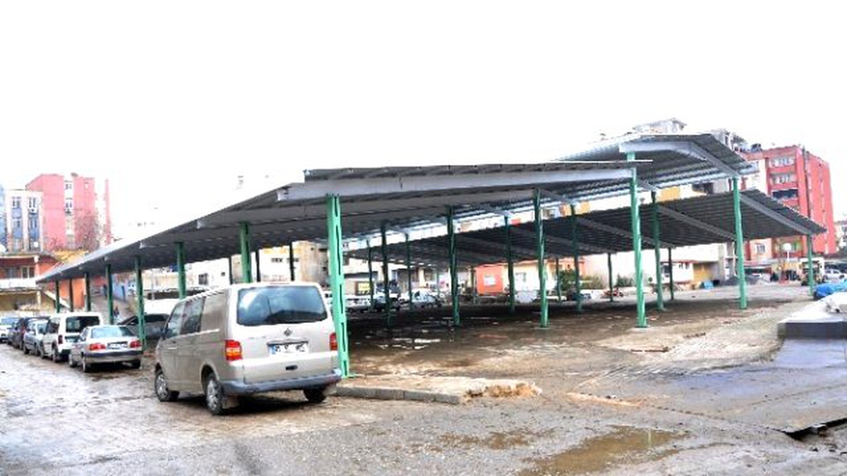 İslahiye Uzay Çatılı Pazar Alanına Kavuştu