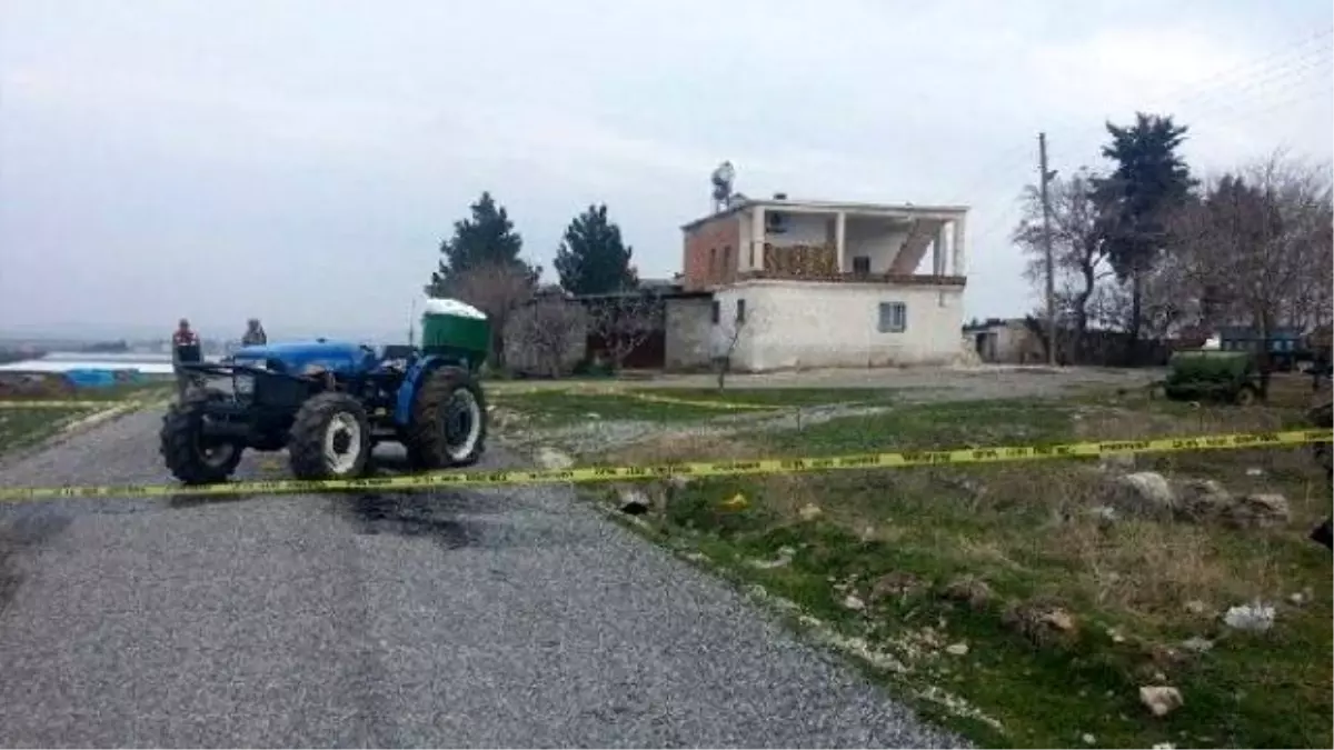 Karkamış'ta Traktörle Tarlaya Giden Çift Öldürüldü
