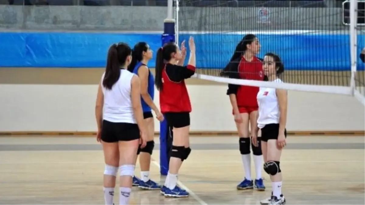 Kayseri Voleybol\'da Adana Hazırlığı