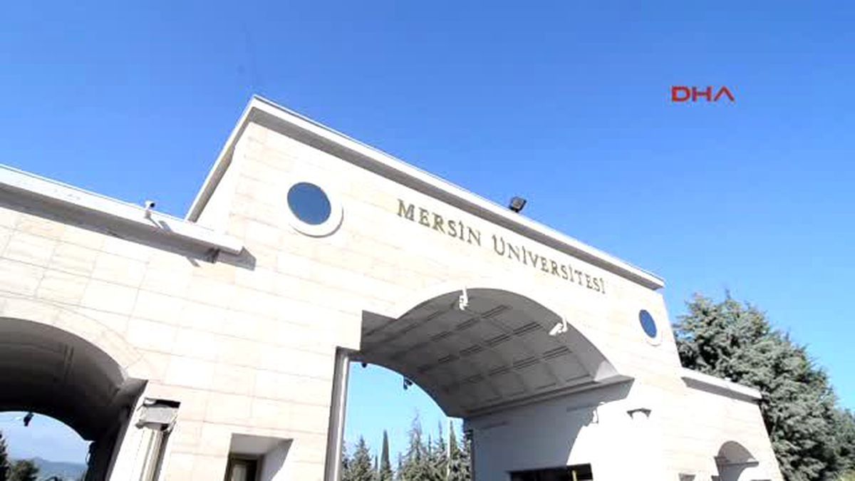 Mersin 55 Yaşındaki Gazetecilik Öğrencisi Sınıf Birincisi