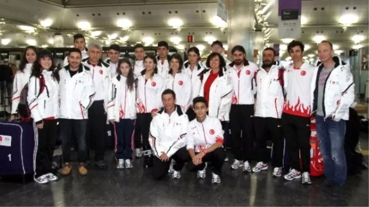 Milli Kafile Gençlik Kış Olimpiyatları İçin Yola Çıktı