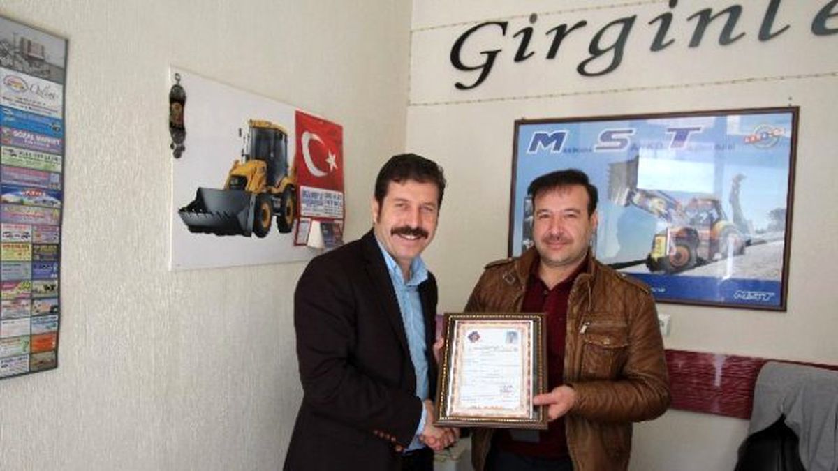 Sındırgı\'da Ruhsat Esnafın Ayağına Gidiyor
